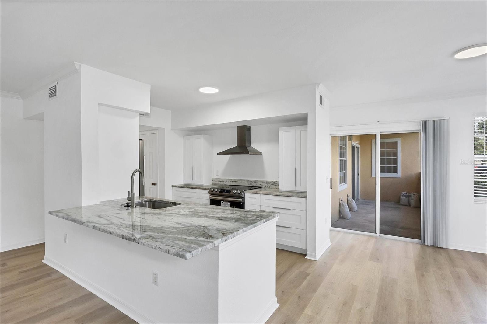 VILLAGIO - Residential Lease