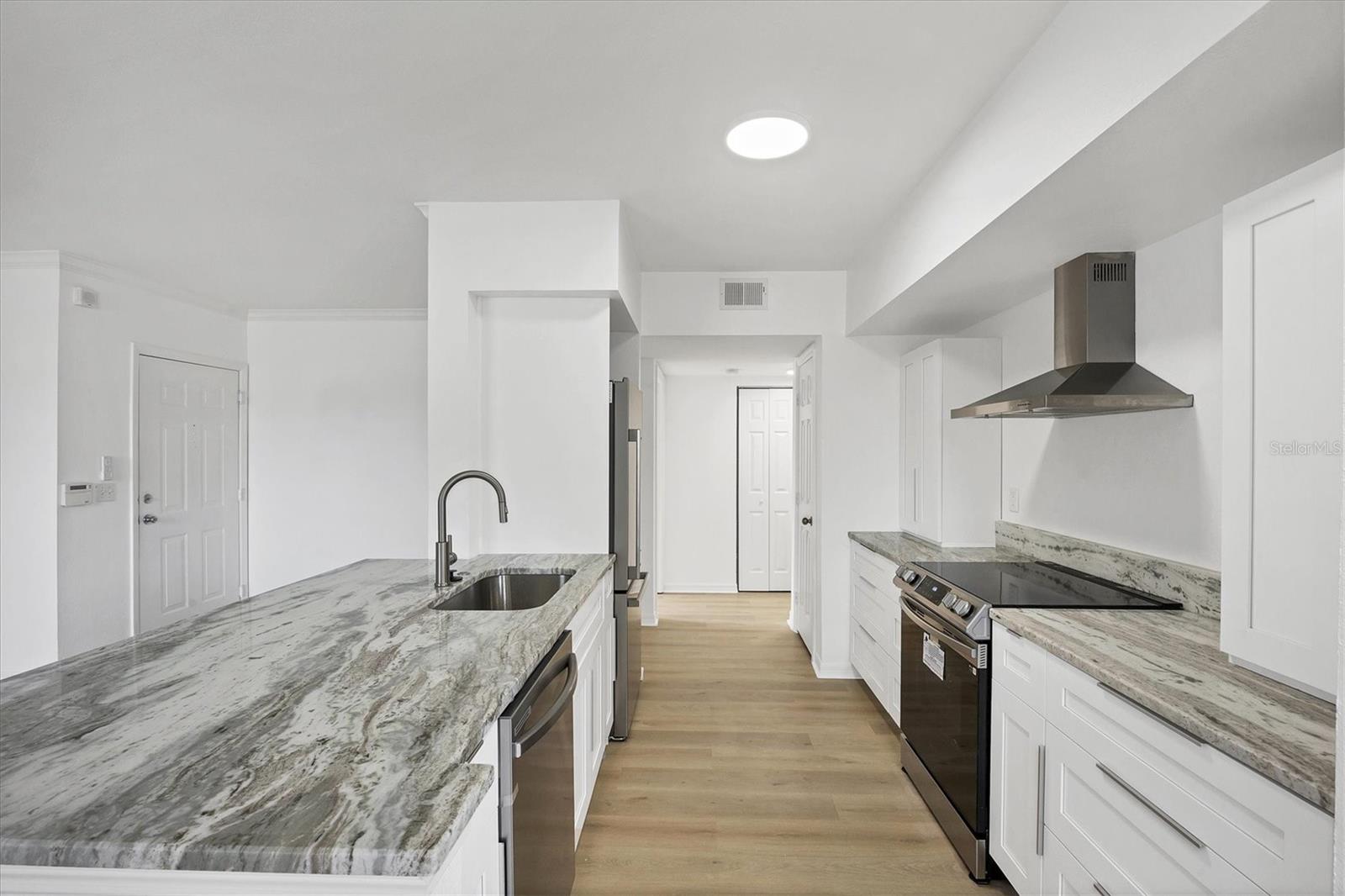 VILLAGIO - Residential Lease