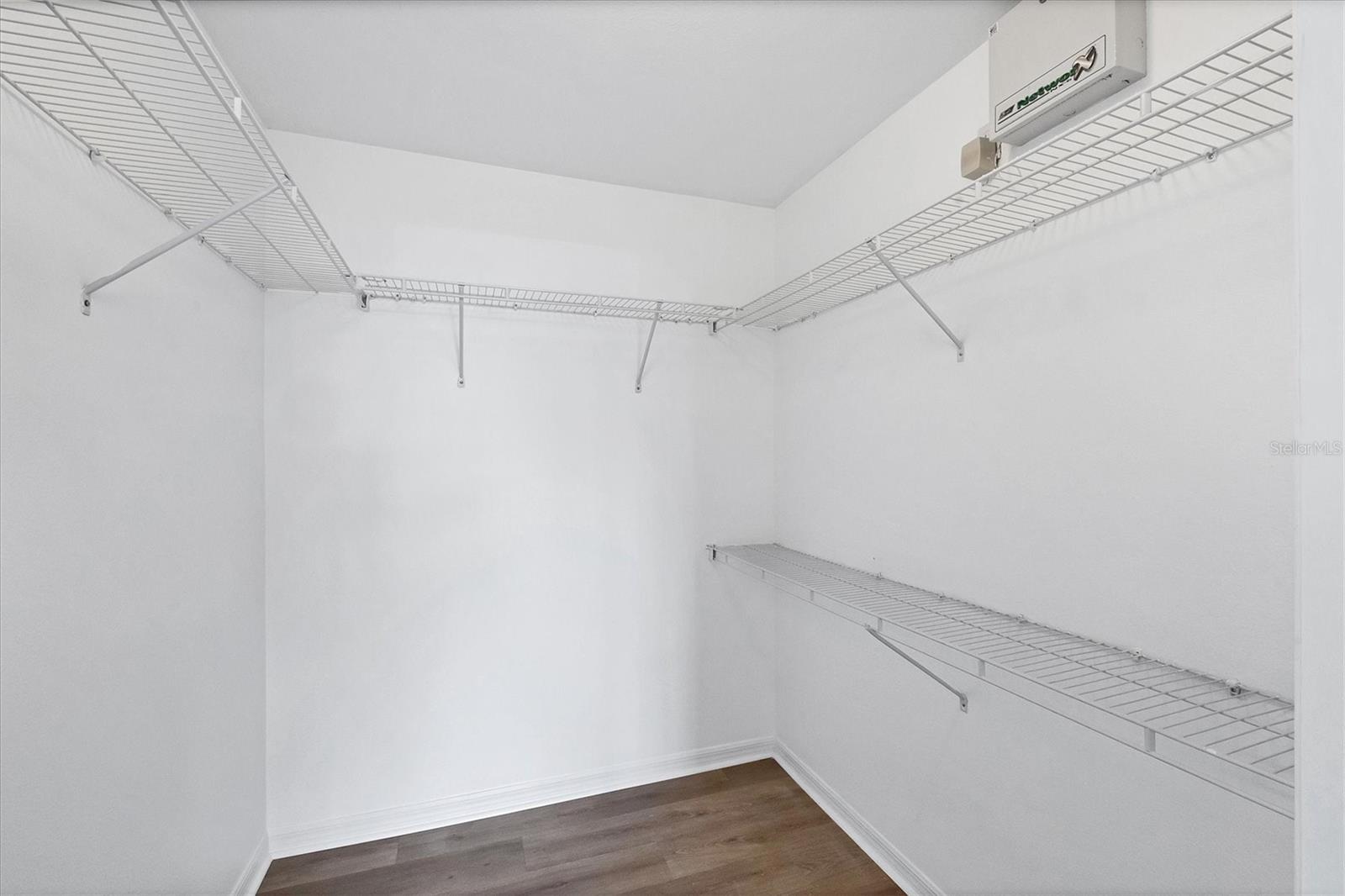 VILLAGIO - Residential Lease