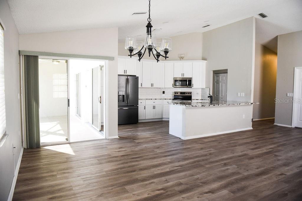 PERIDIA GOLF AND COUNTRY CLUB - Residential