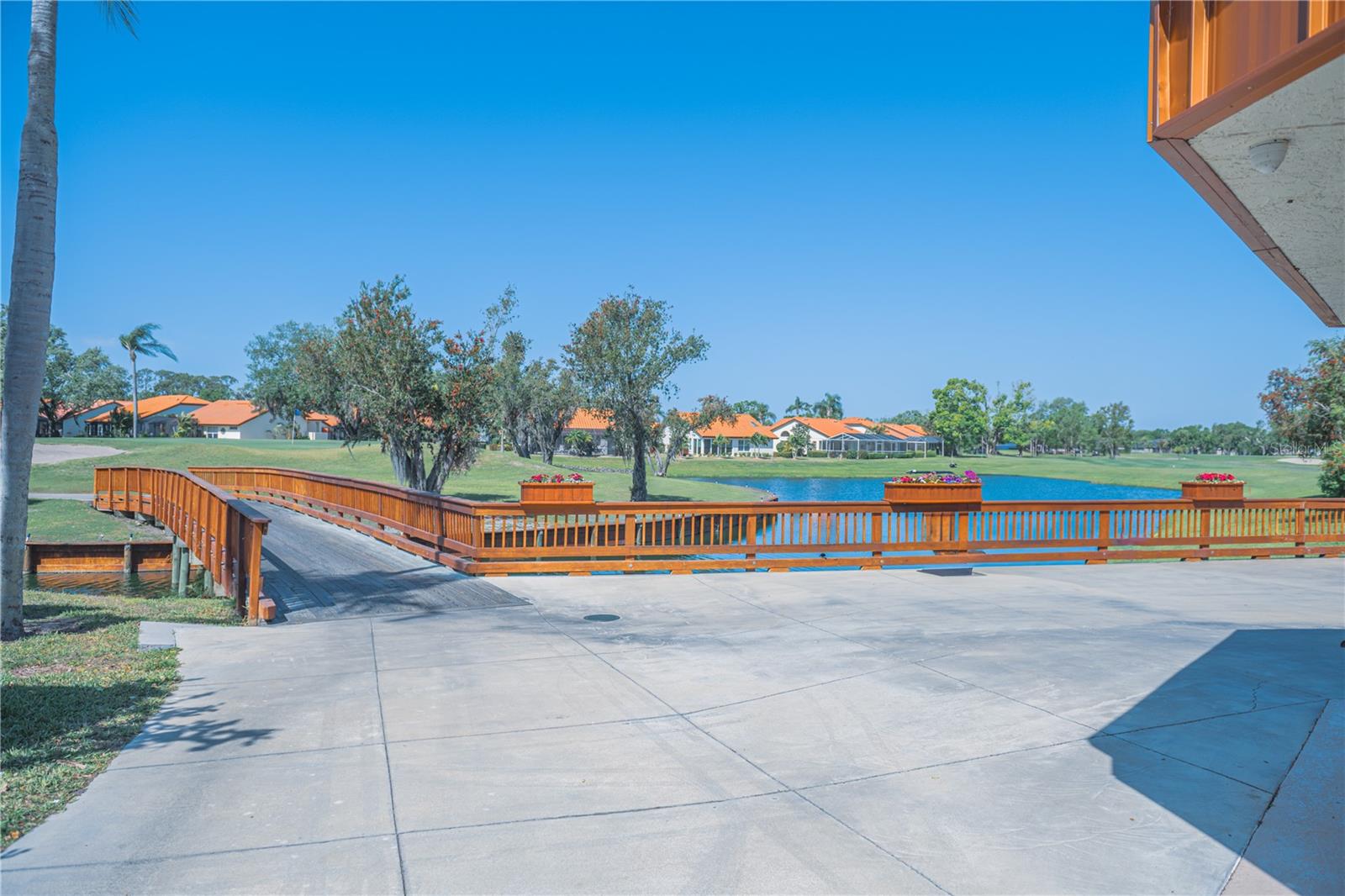 PERIDIA GOLF AND COUNTRY CLUB - Residential