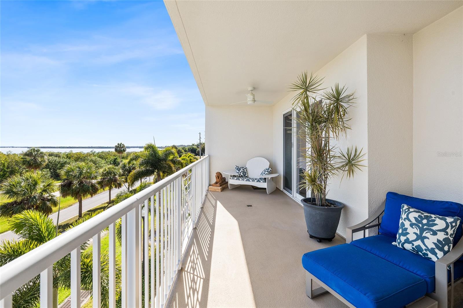 HARBOR PLACE AT SAFETY HARBOR CONDO - Residential