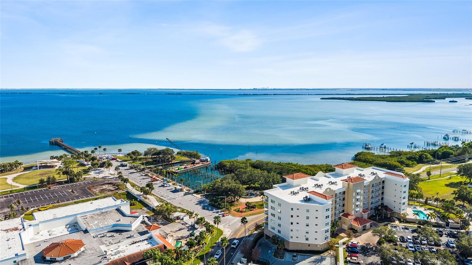 HARBOR PLACE AT SAFETY HARBOR CONDO - Residential