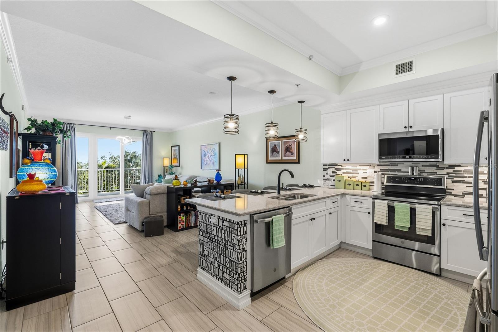 HARBOR PLACE AT SAFETY HARBOR CONDO - Residential