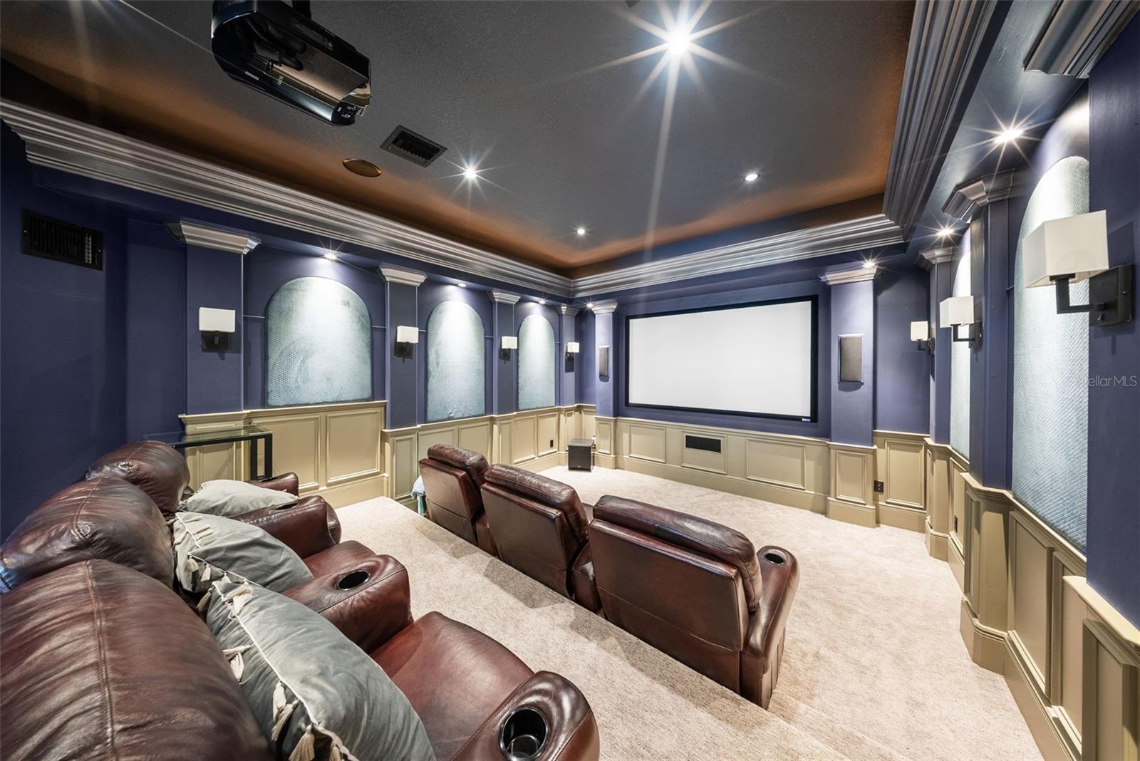 DAVIS ISLANDS REP OF PT O - Residential