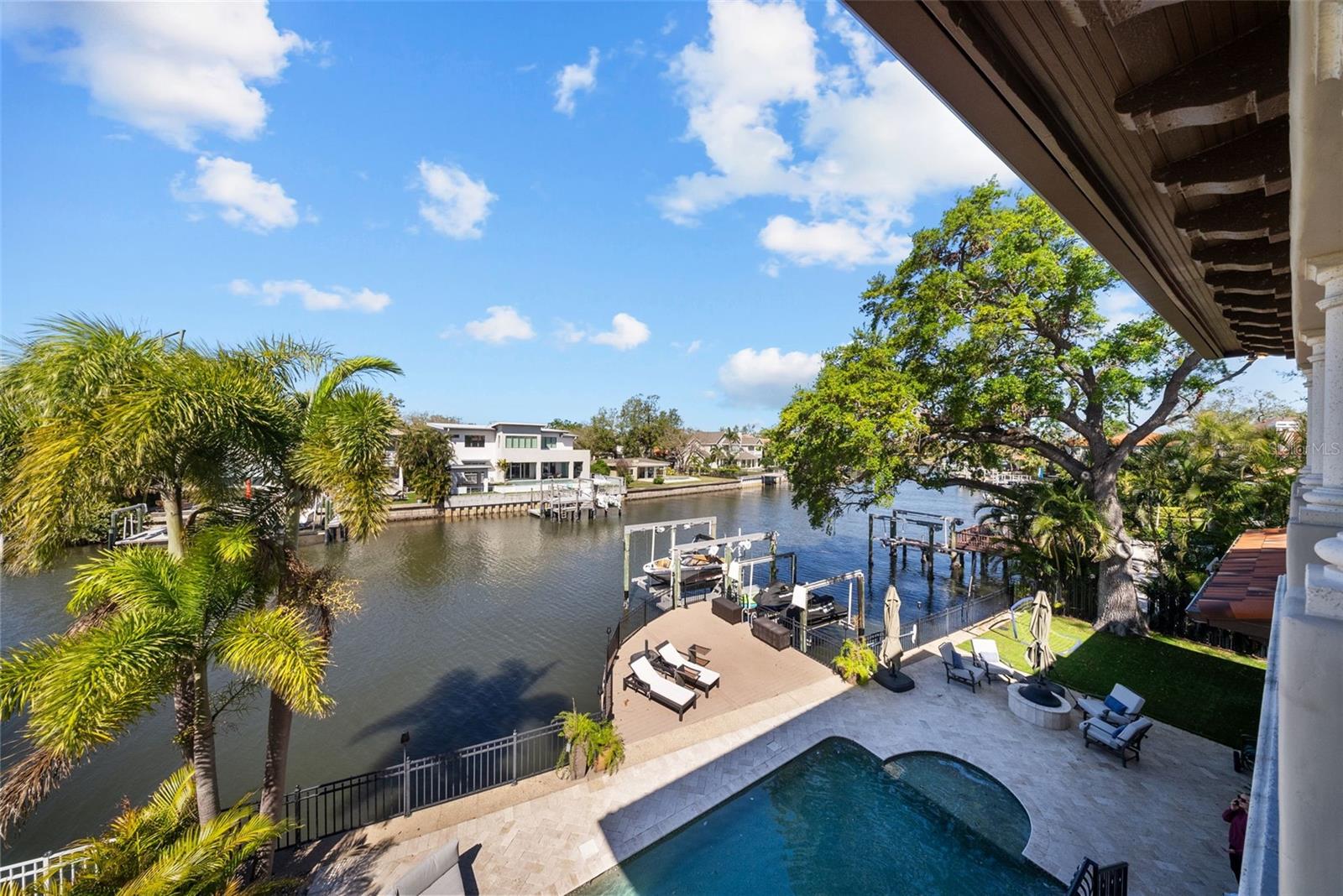 DAVIS ISLANDS REP OF PT O - Residential