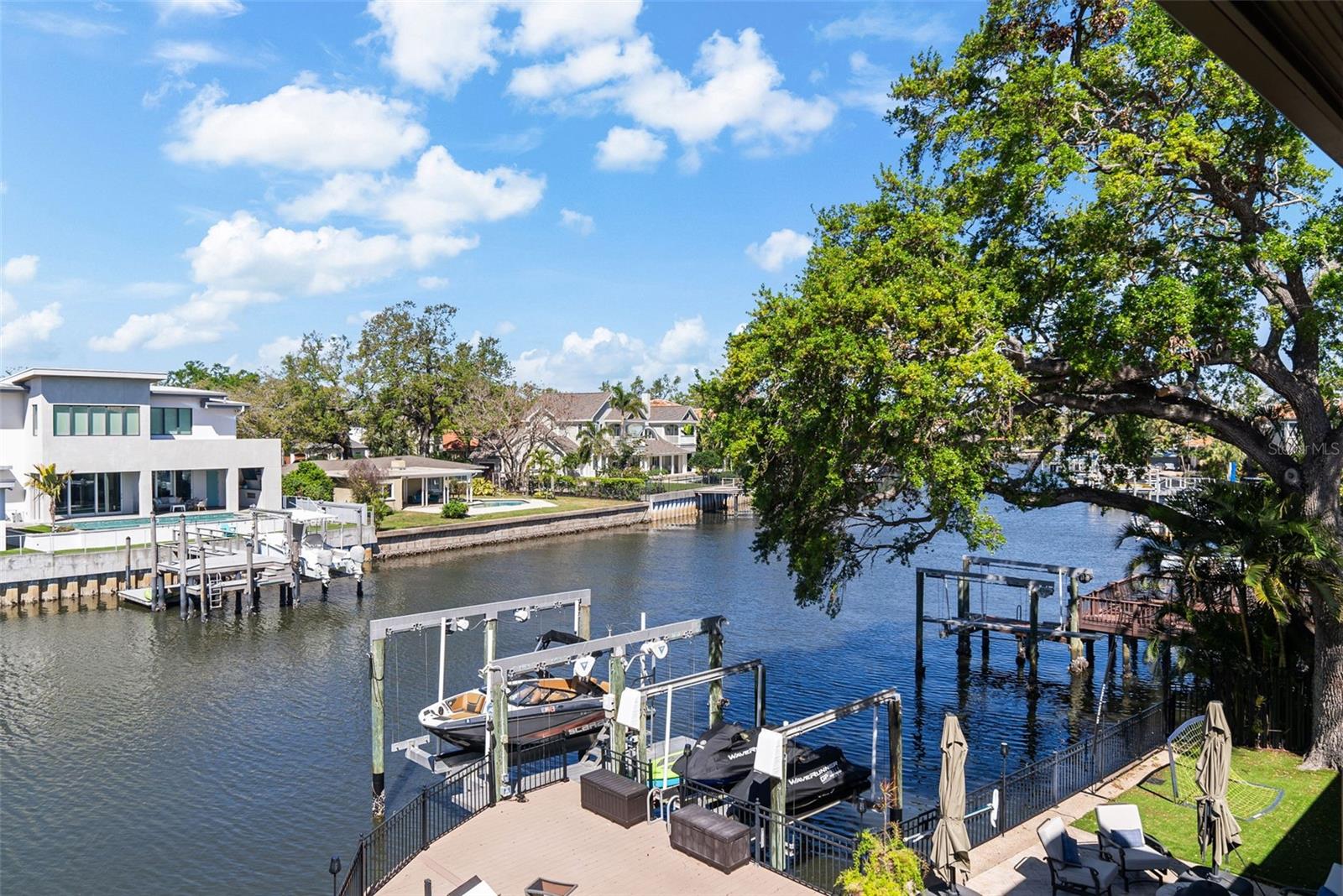 DAVIS ISLANDS REP OF PT O - Residential