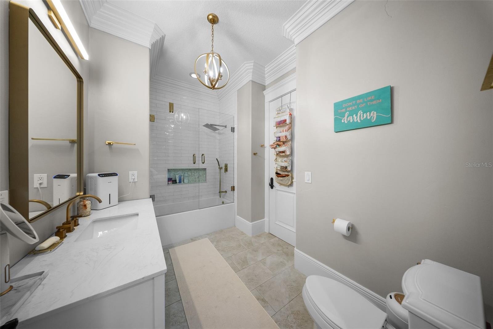 DAVIS ISLANDS REP OF PT O - Residential