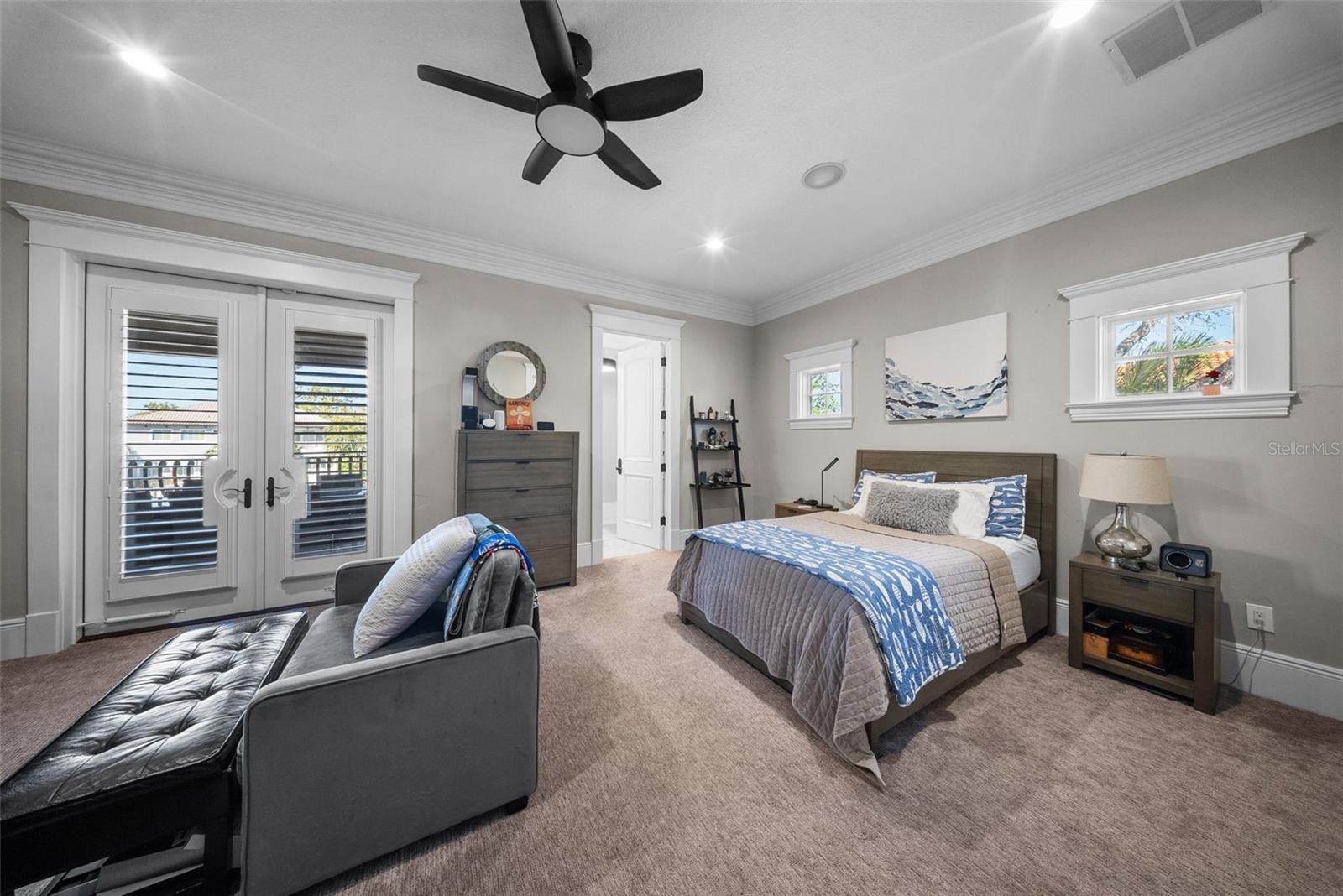 DAVIS ISLANDS REP OF PT O - Residential