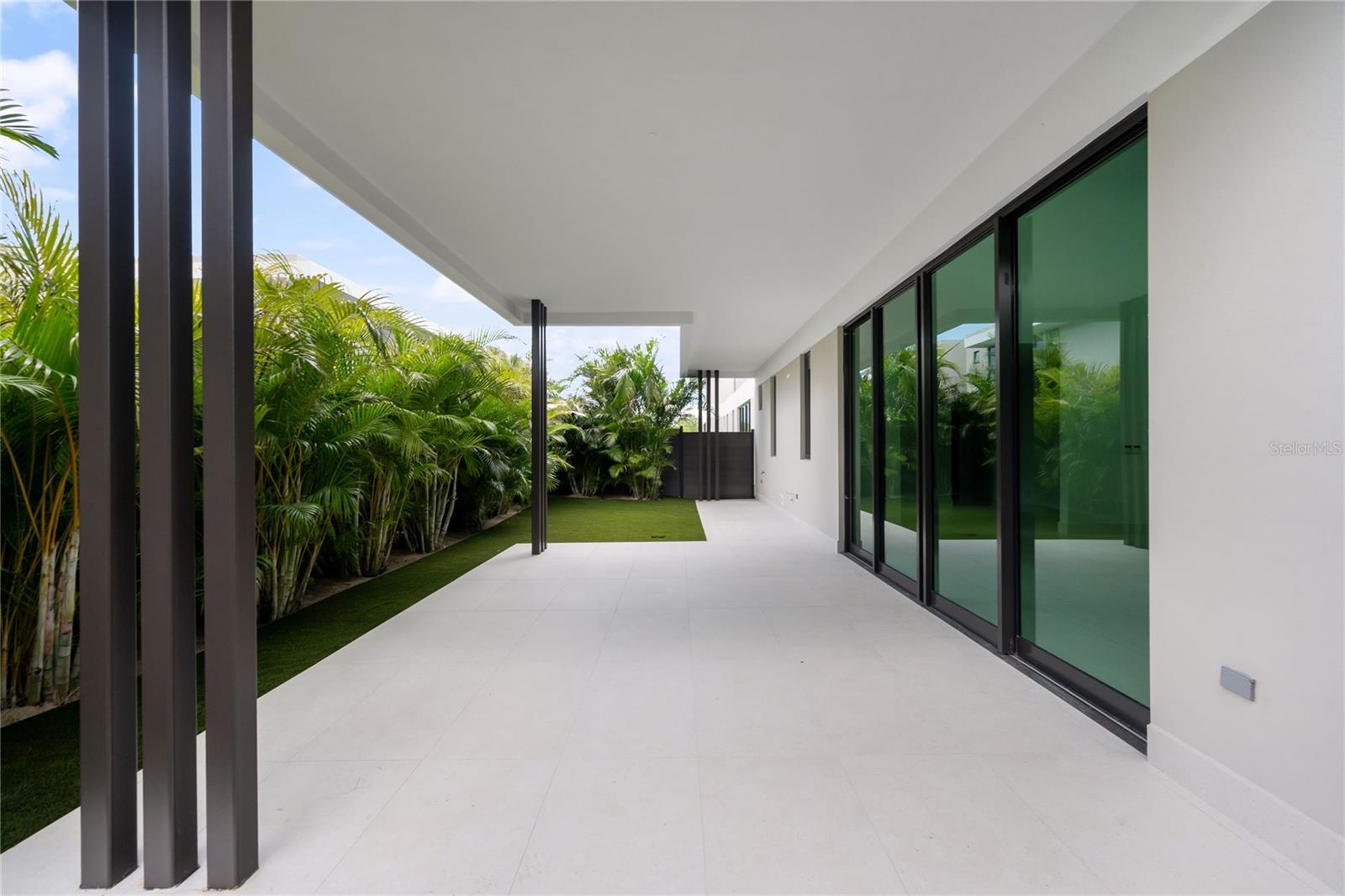 RIVIERA PARKVIEW - Residential