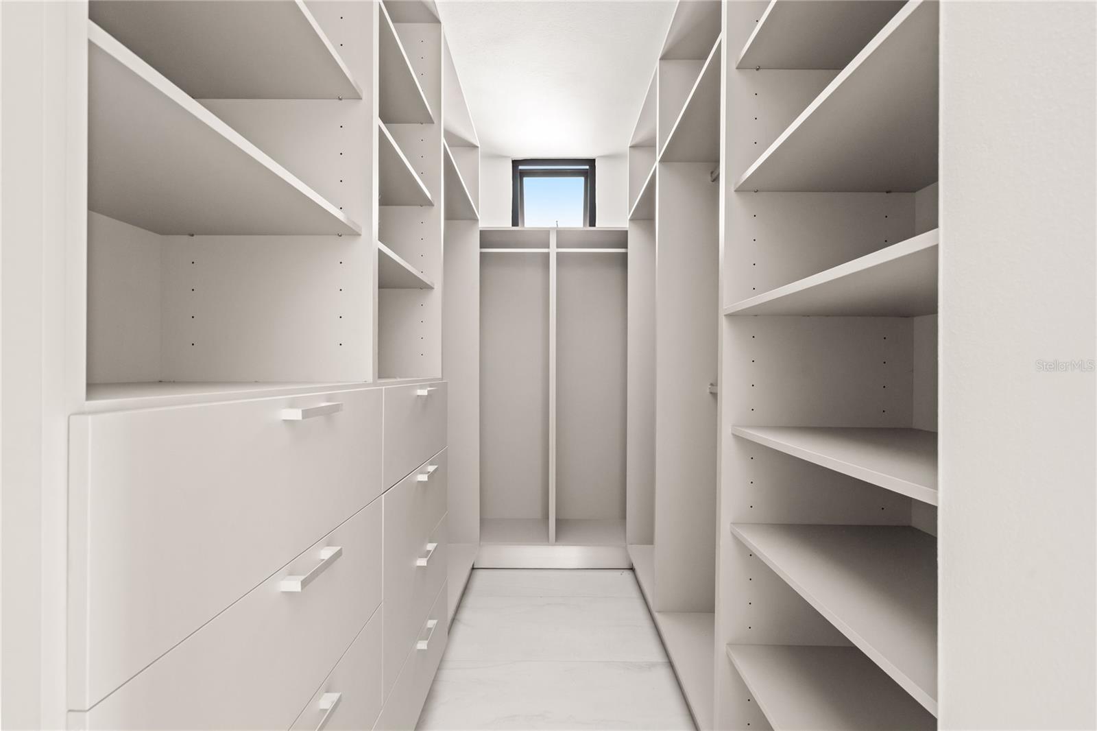 RIVIERA PARKVIEW - Residential