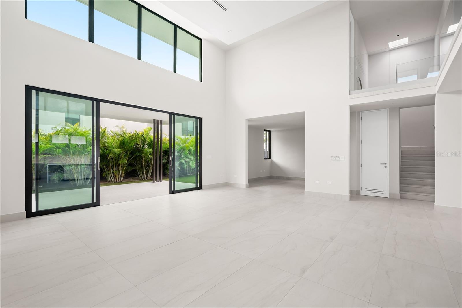 RIVIERA PARKVIEW - Residential