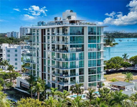 Photo of 111 Golden Gate Point #403, Sarasota, FL 34236 (MLS # A4682088)