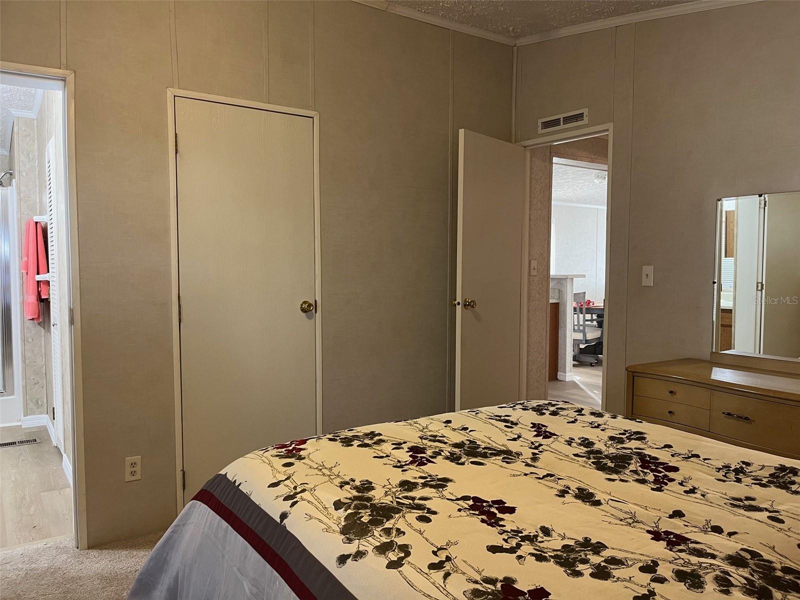 RIVER HAVEN MOB HME PARK - Residential