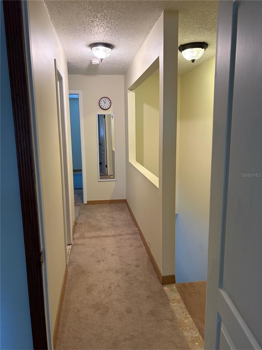 CARROLLWOOD PINES - Residential