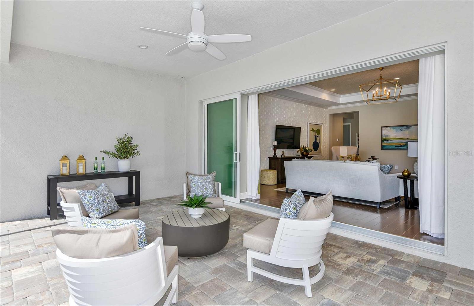 AVELINA WELLEN PARK VILLAGE F-2 - Residential
