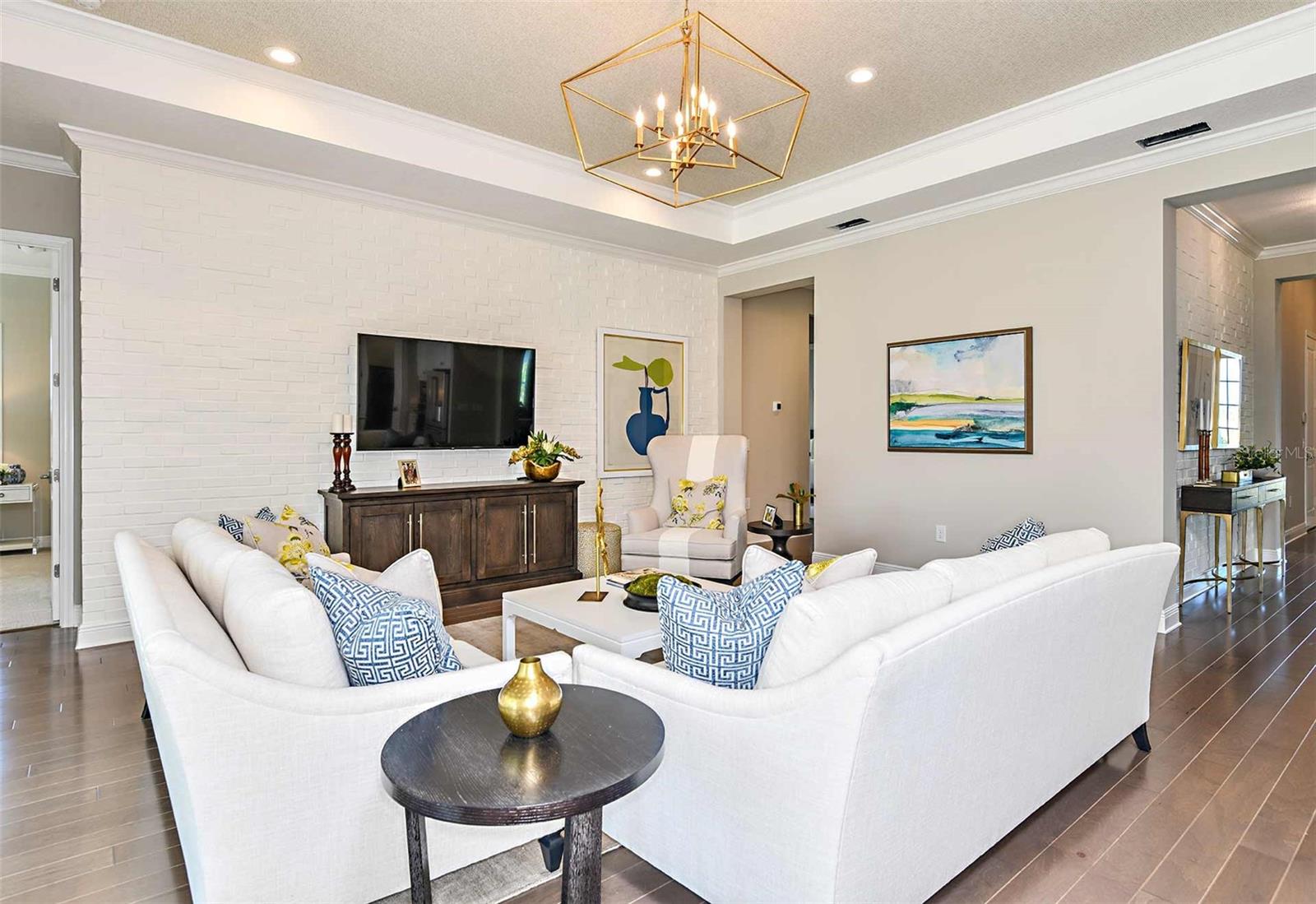 AVELINA WELLEN PARK VILLAGE F-2 - Residential