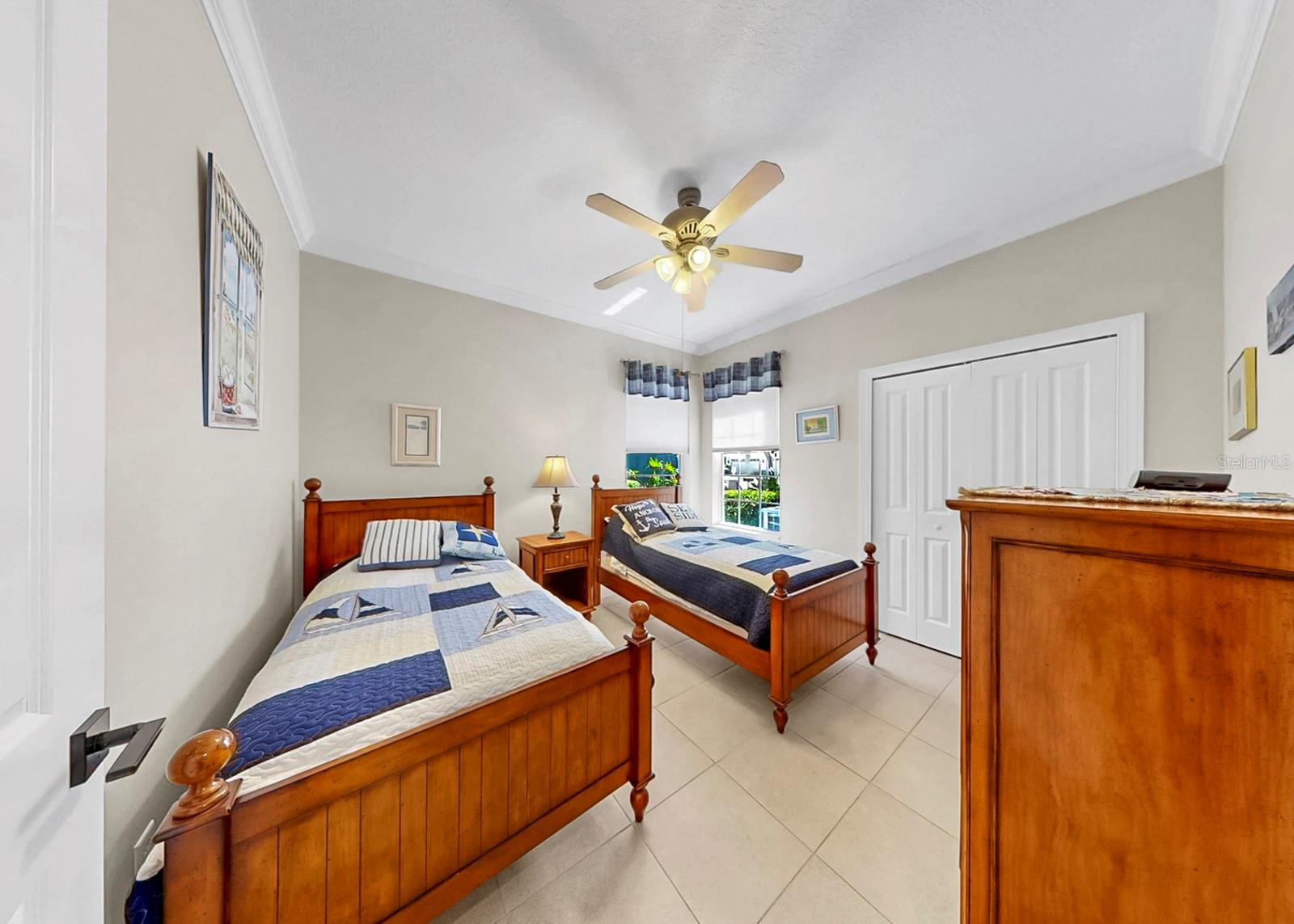 FISHHAWK RANCH PHASE 2 PARCEL Z - Residential