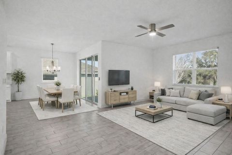 Tiny photo for 2040 Keystone Pass Boulevard, Minneola, FL 34715 (MLS # O6381158)