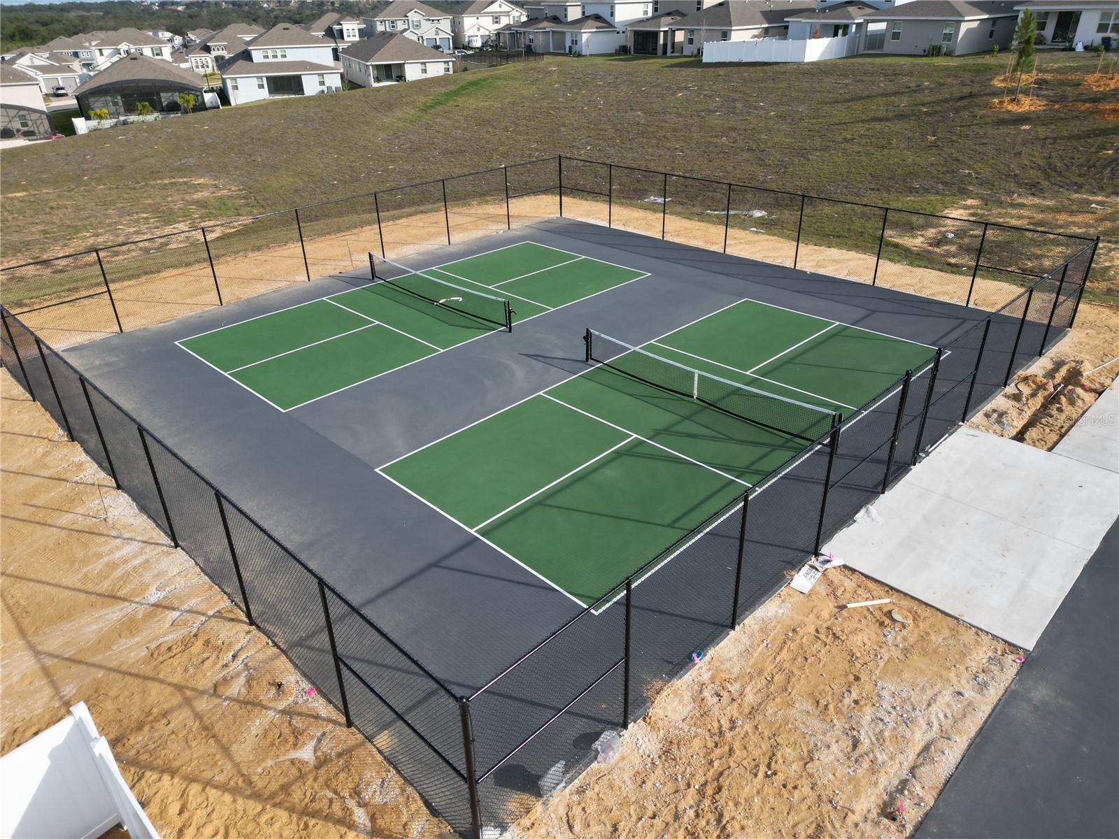 VILLAGES/MINNEOLA HILLS PH 3 - Residential