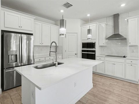 Tiny photo for 2040 Keystone Pass Boulevard, Minneola, FL 34715 (MLS # O6381158)