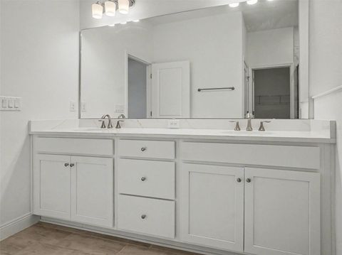 Tiny photo for 2040 Keystone Pass Boulevard, Minneola, FL 34715 (MLS # O6381158)