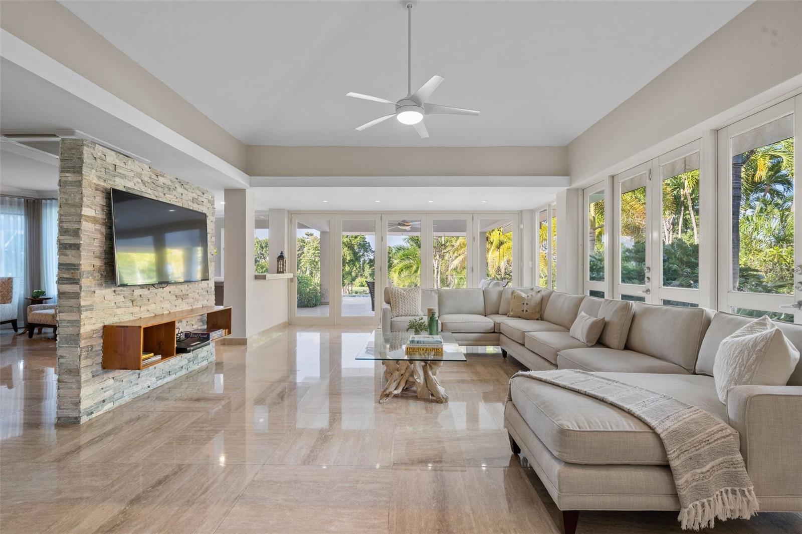 DORADO BEACH EAST - Residential