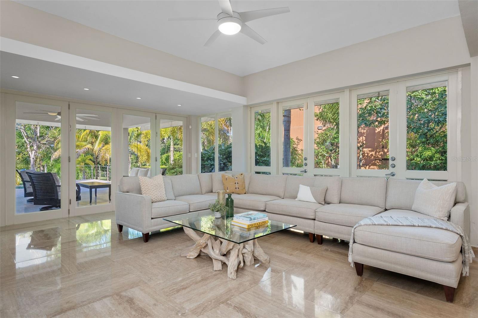 DORADO BEACH EAST - Residential