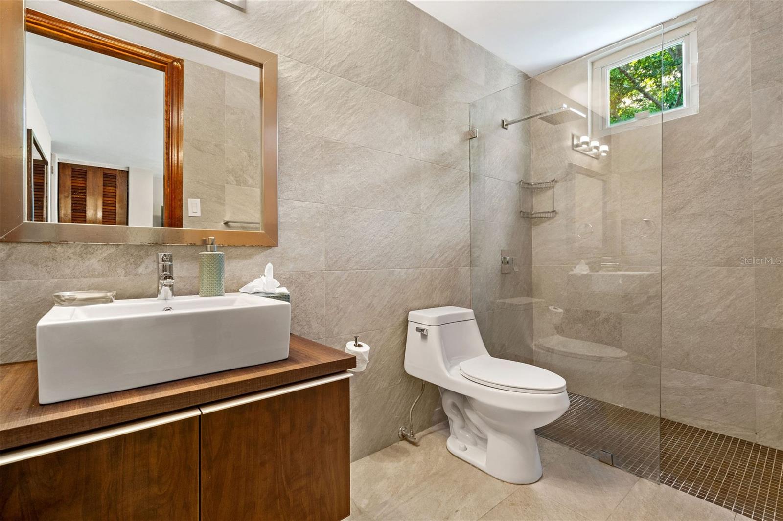 DORADO BEACH EAST - Residential