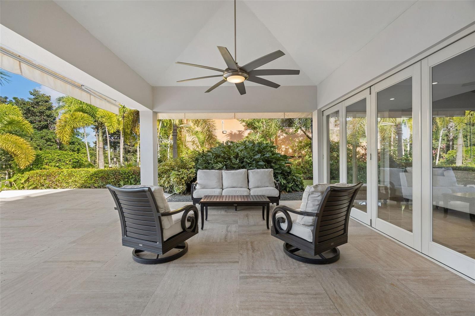 DORADO BEACH EAST - Residential