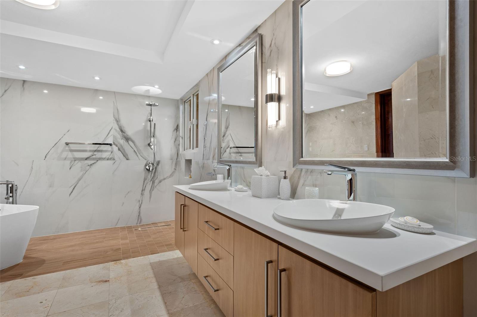 DORADO BEACH EAST - Residential