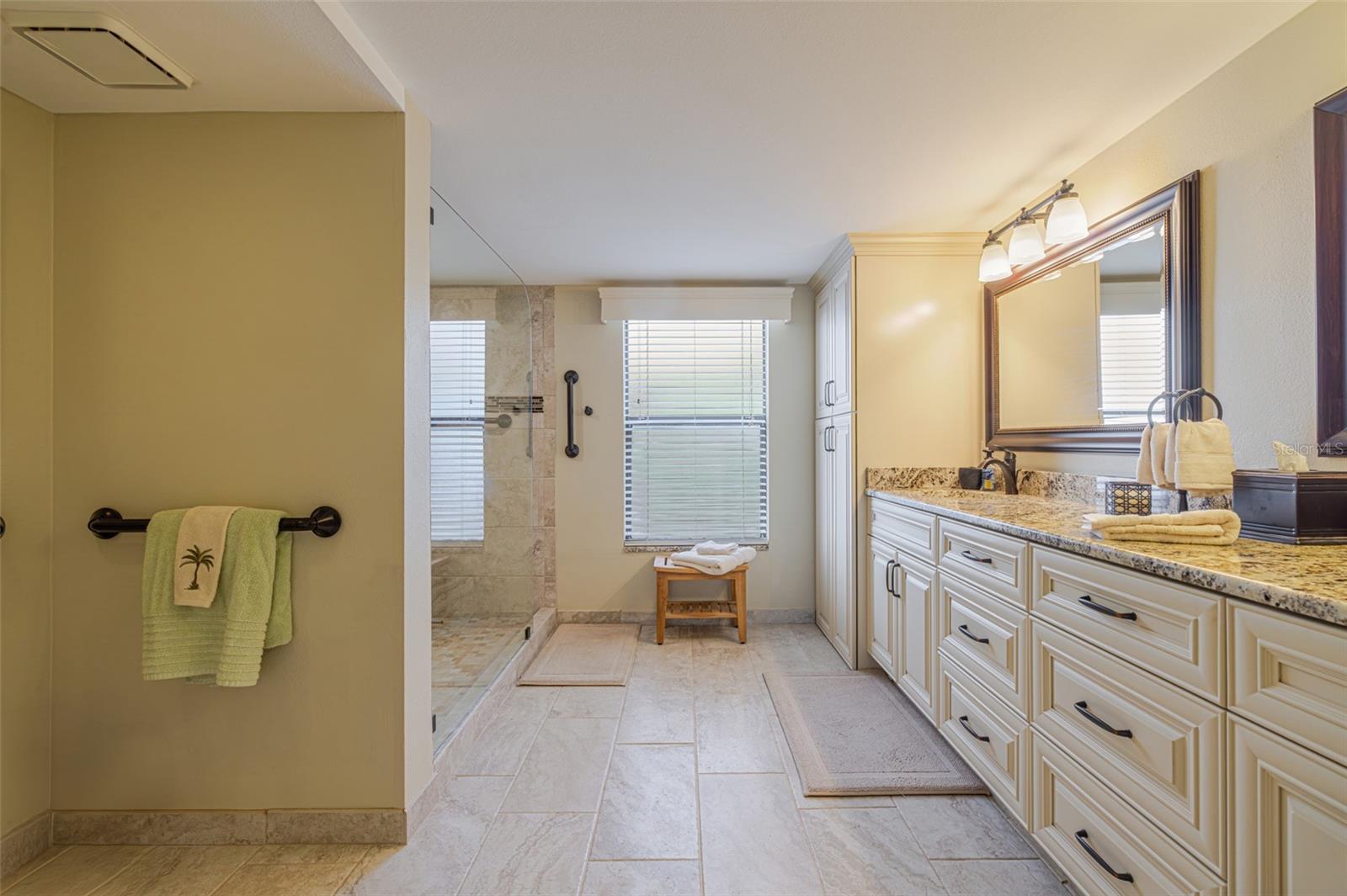 MARINA NORTH SHORE CONDO PH II - Residential