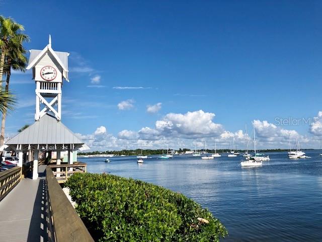 HARBOUR LANDINGS - Residential