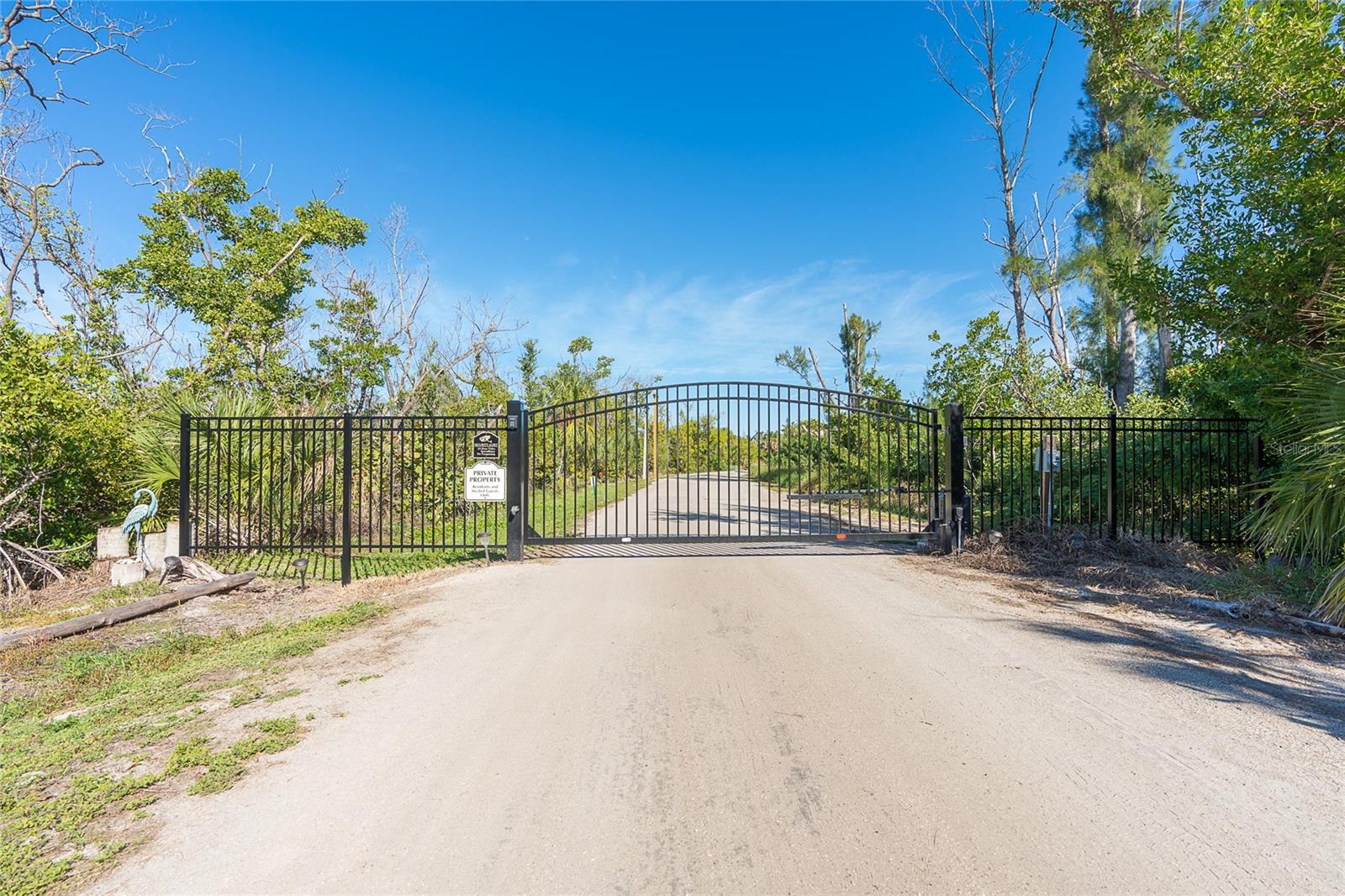 SABAL PALM POINT - Land