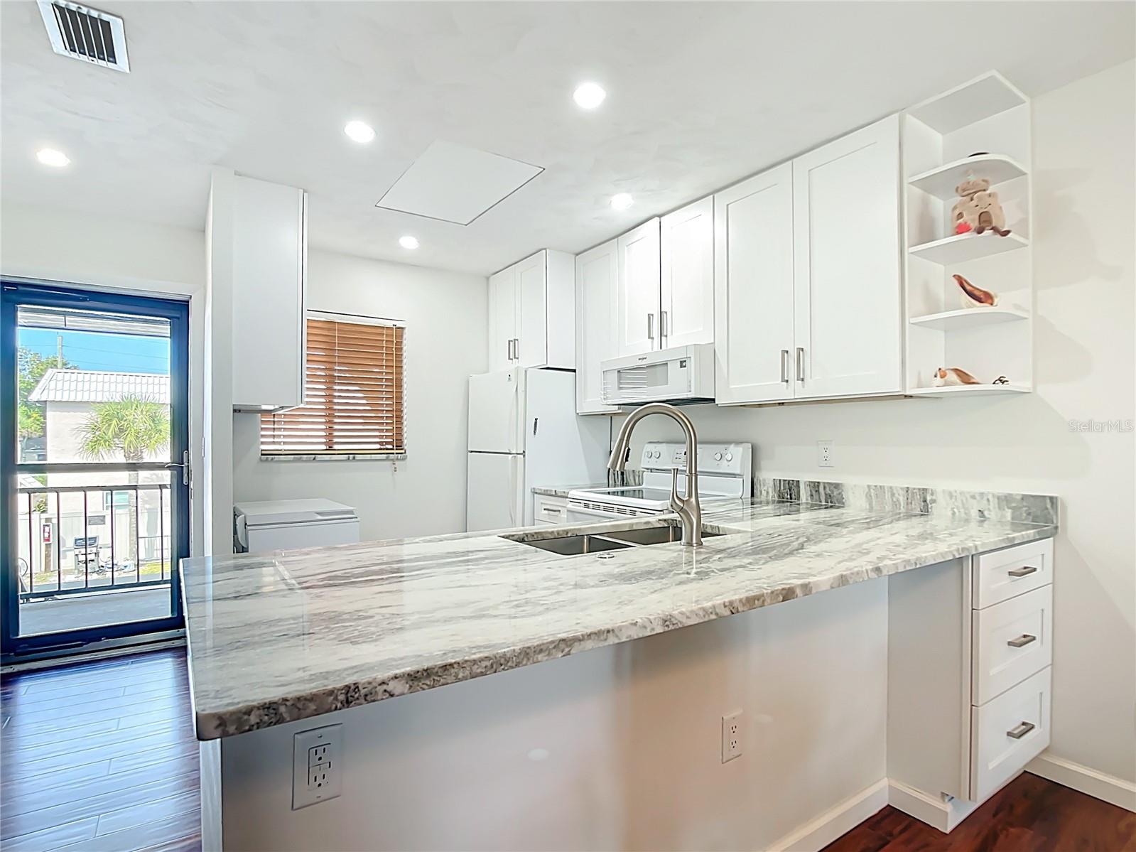 GLENWOOD MANOR - Residential