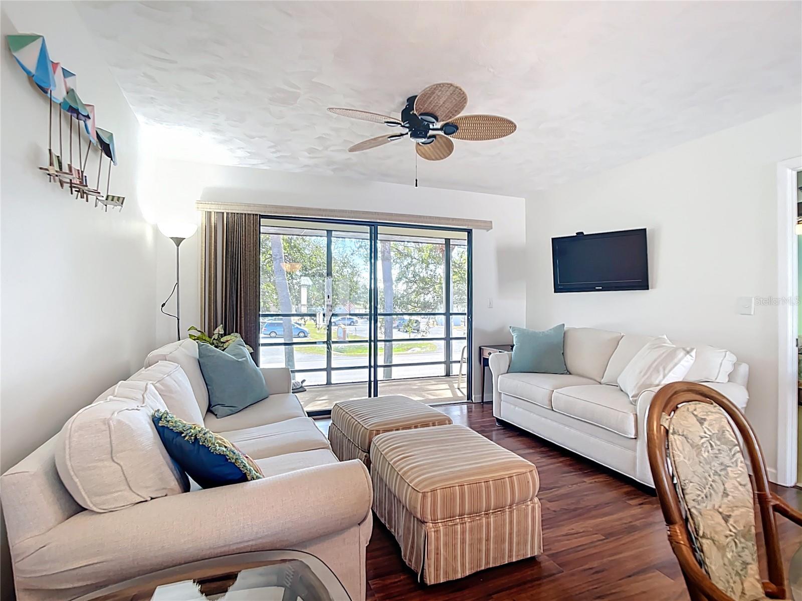 GLENWOOD MANOR - Residential