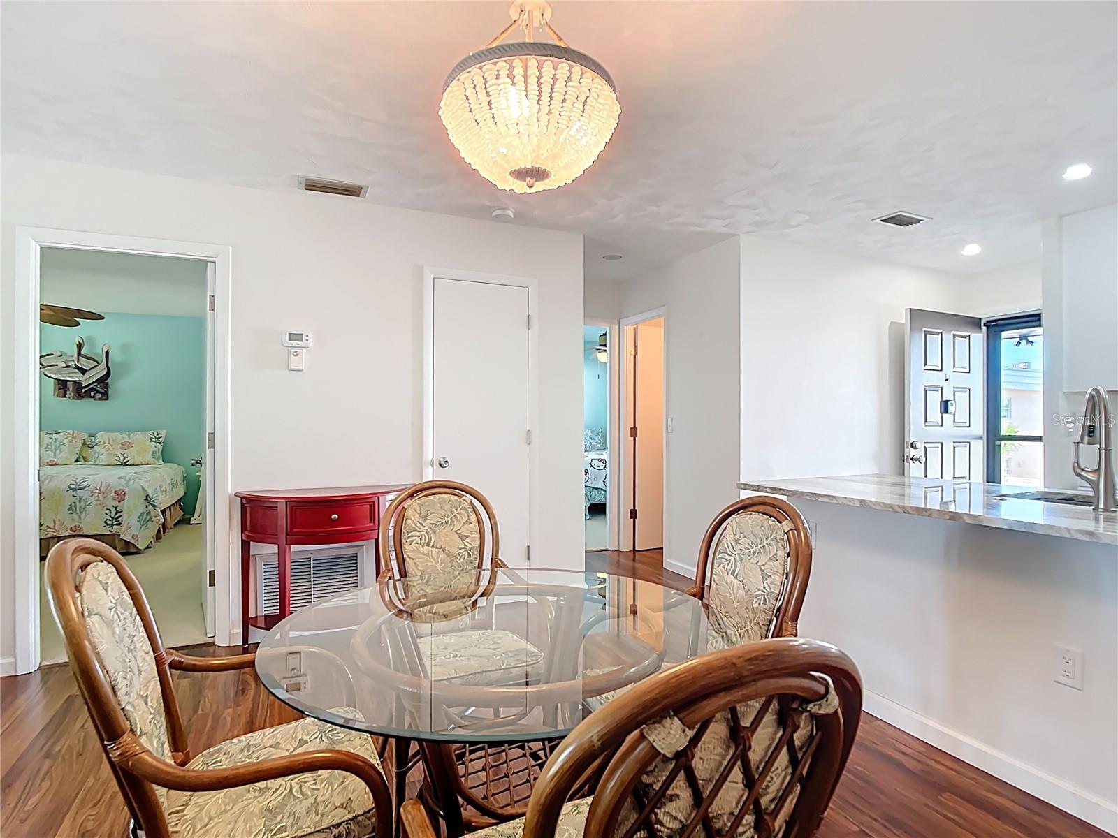 GLENWOOD MANOR - Residential