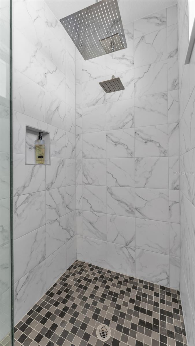 WINCEY GROVES - Residential