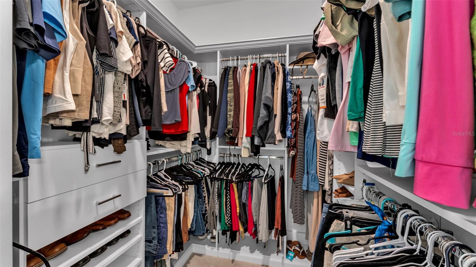 WINCEY GROVES - Residential