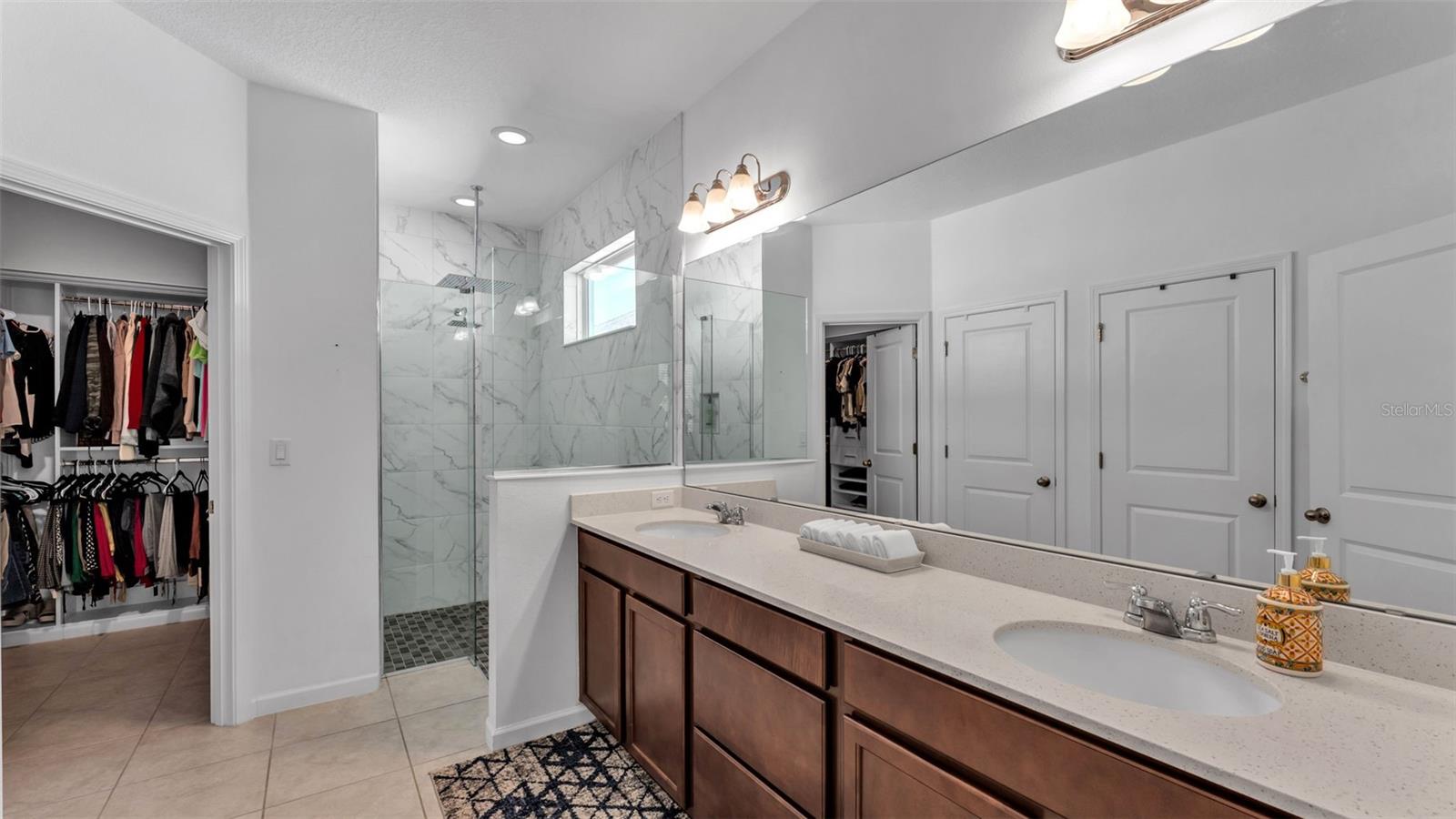 WINCEY GROVES - Residential