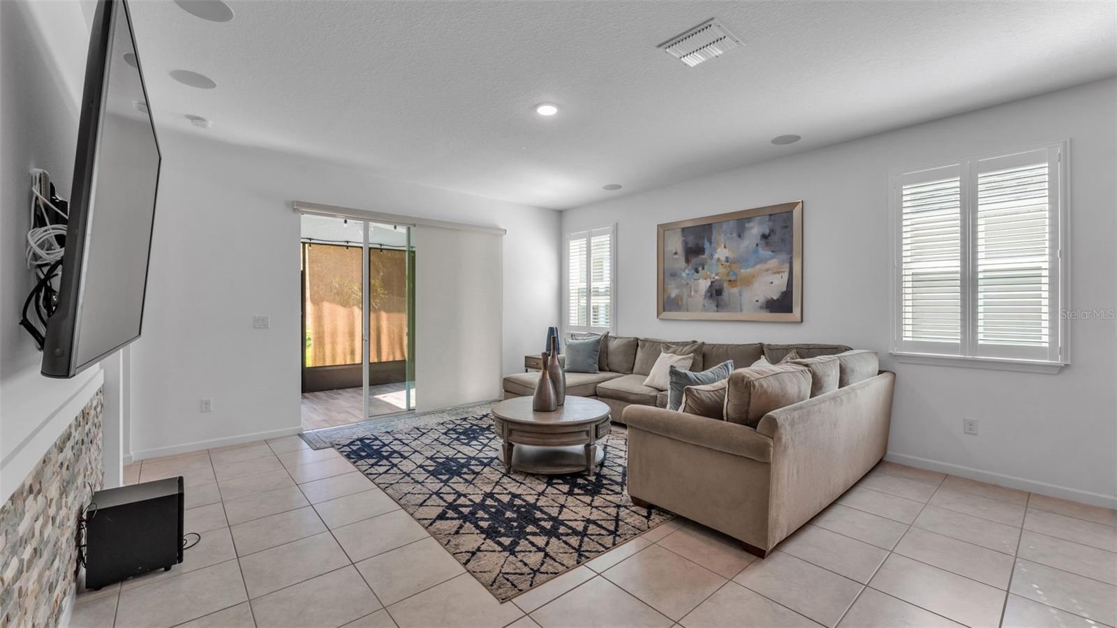 WINCEY GROVES - Residential