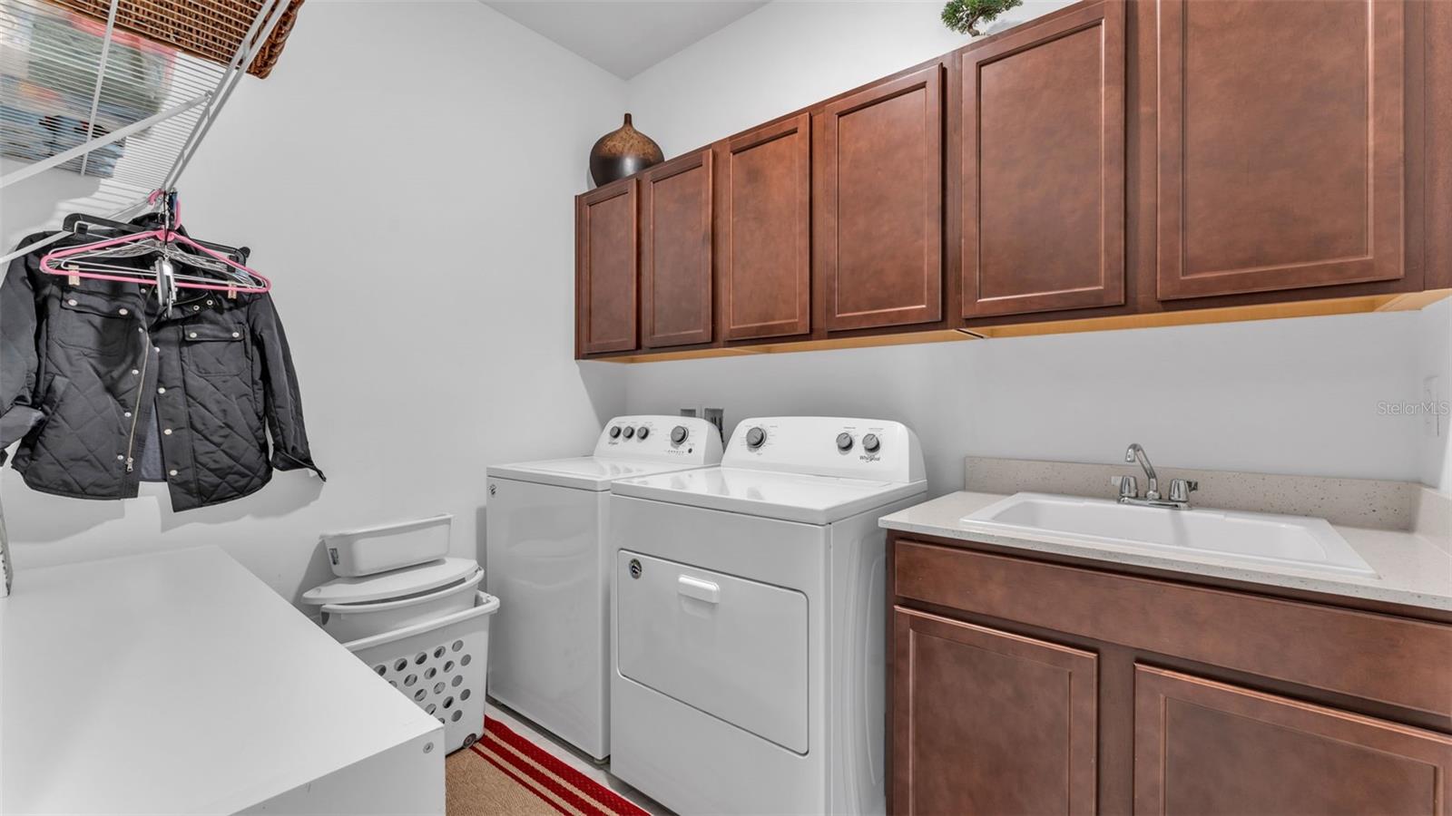 WINCEY GROVES - Residential