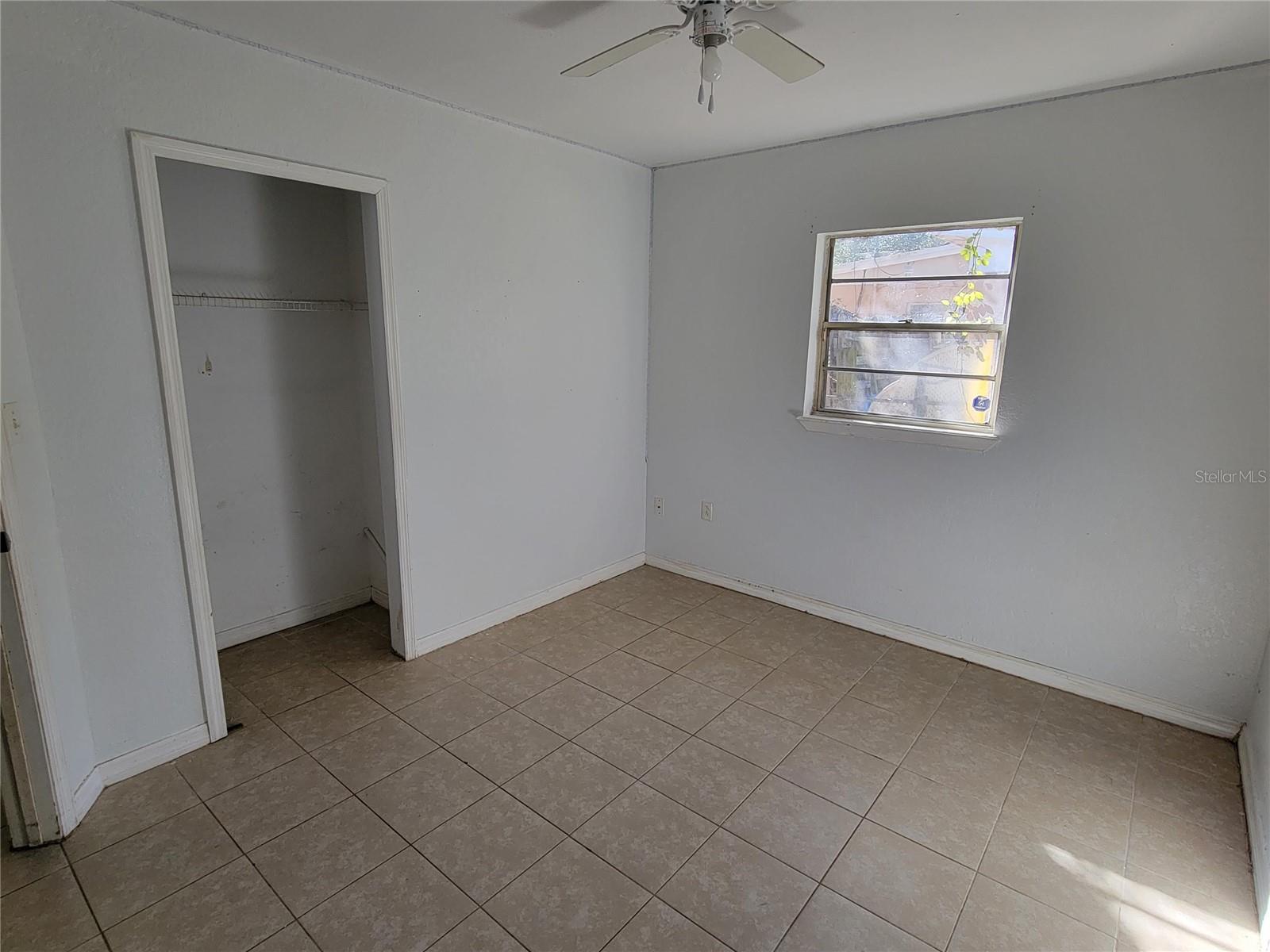 LAKE SUNSET SHORES REV - Residential Lease