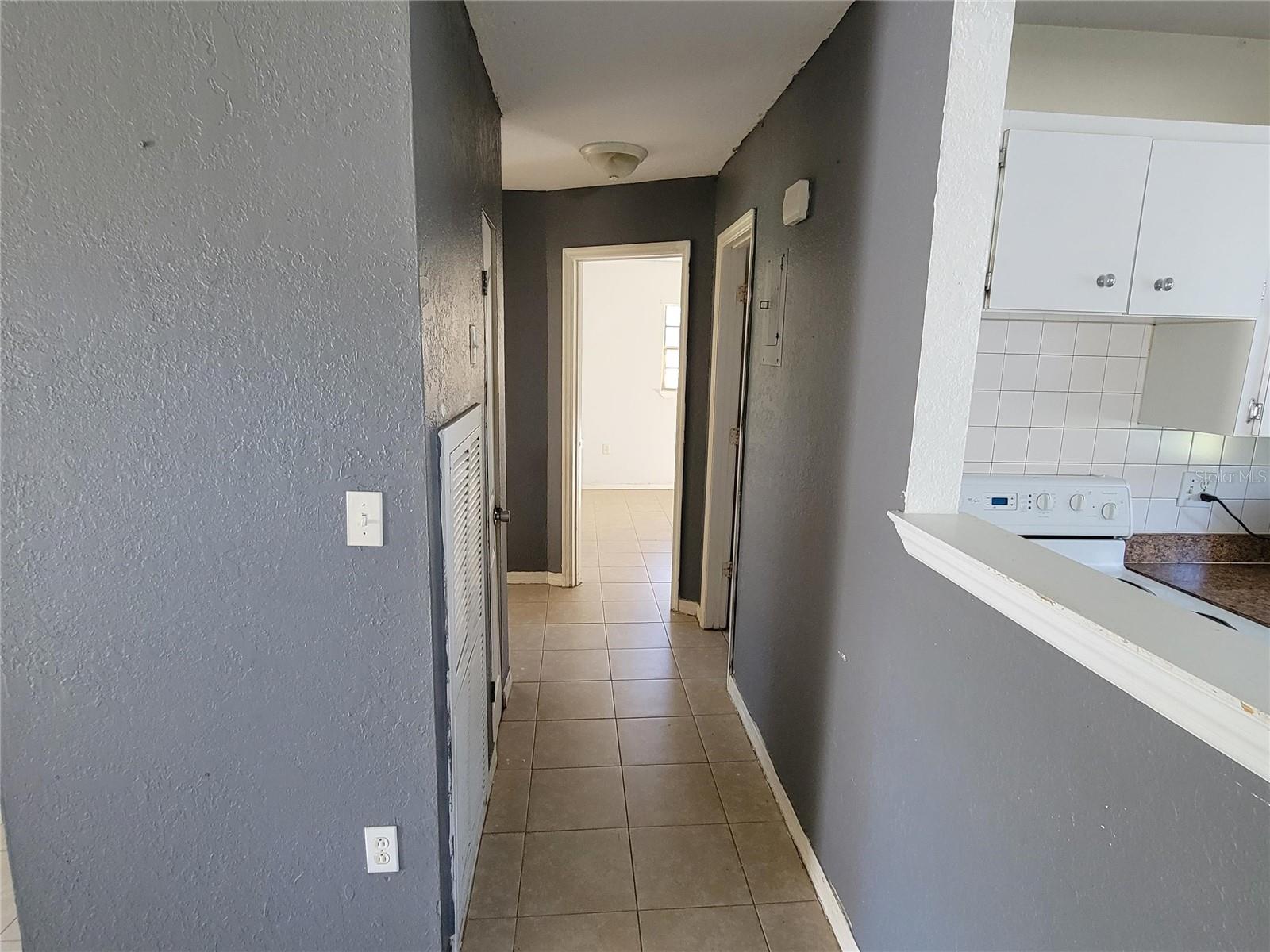 LAKE SUNSET SHORES REV - Residential Lease