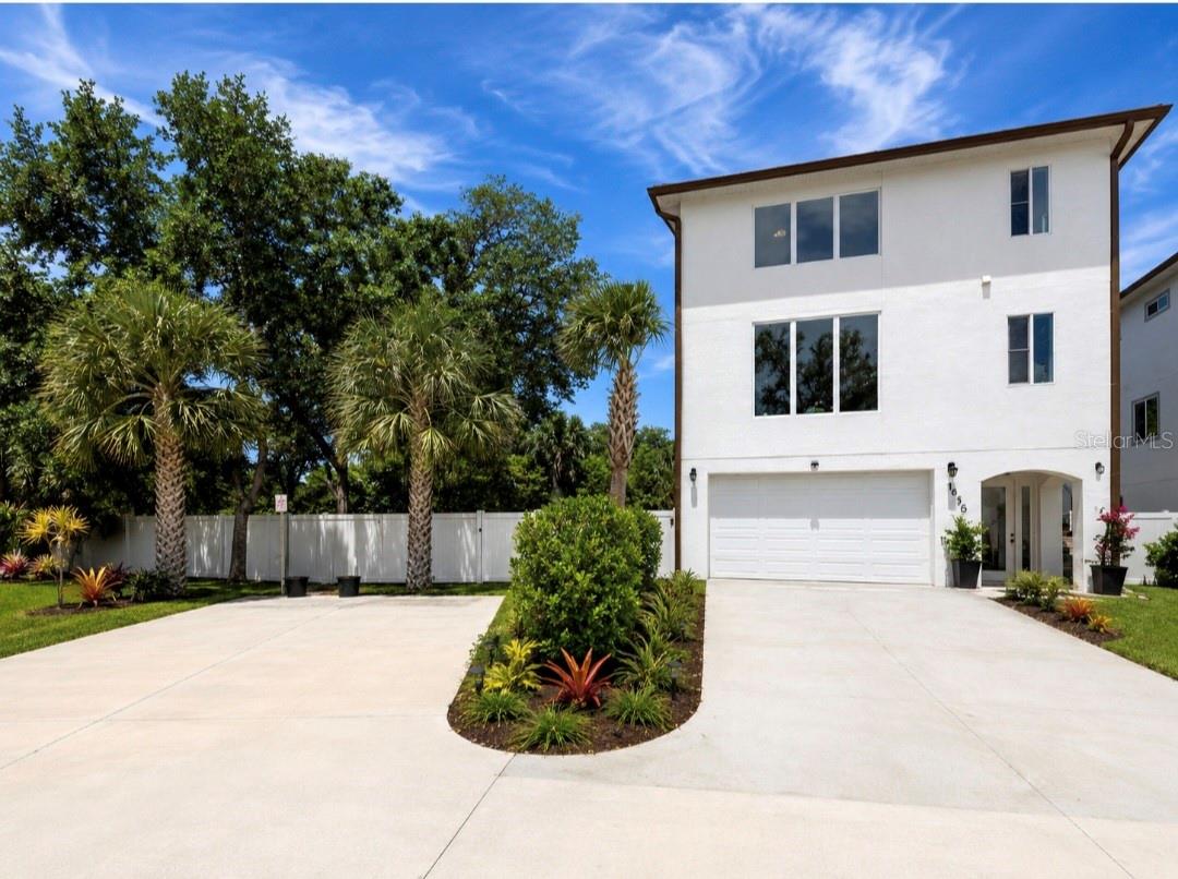 1956 CEDAR DRIVE