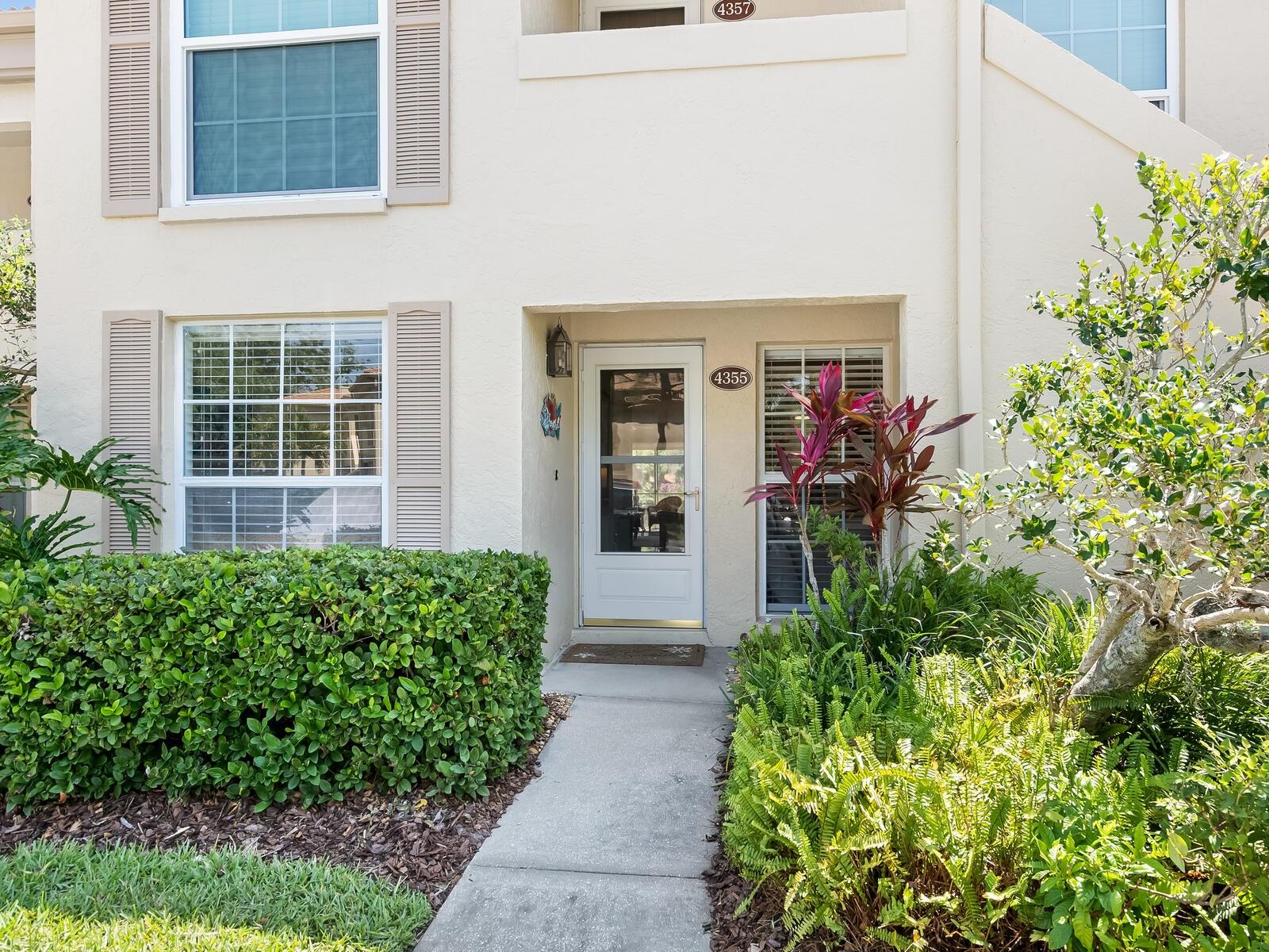 4355 LONGMEADOW 23
