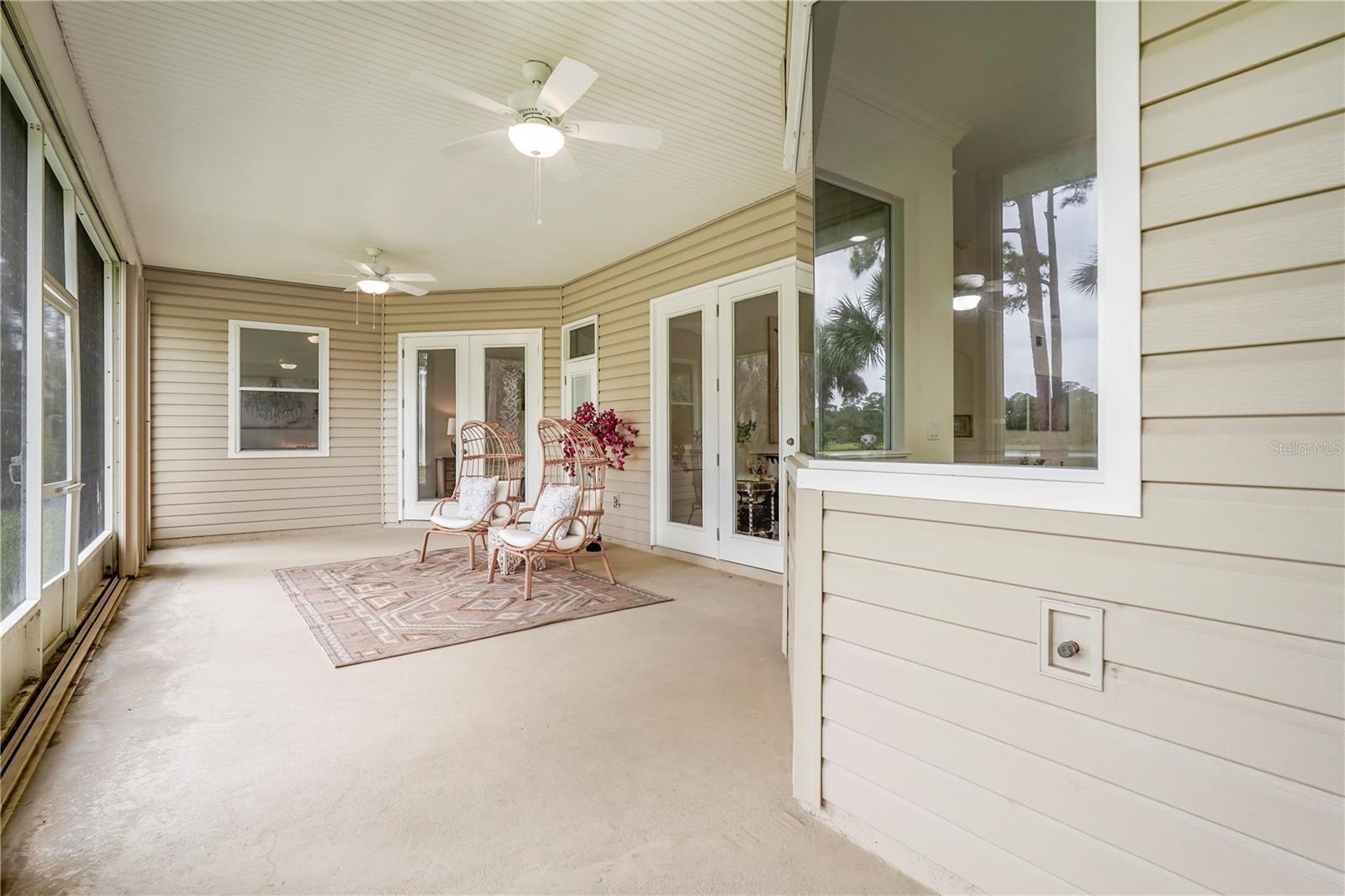 LAKE FOREST BAYSIDE LAKES - Residential