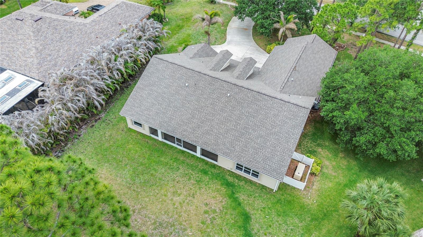 LAKE FOREST BAYSIDE LAKES - Residential