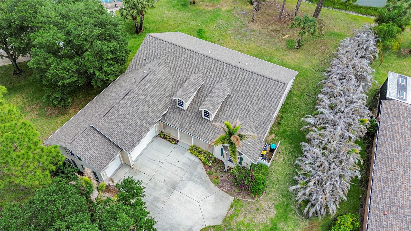 LAKE FOREST BAYSIDE LAKES - Residential