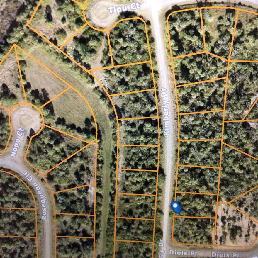 Reduced Price from $24,000 to $20,000!!Seize the chance to own this oversize lot, perfectly situated among established residences. Just minutes away, you'll find a variety of shopping centers, diverse dining experiences, parks, and recreational facilities, ensuring all your needs are within easy reach. This property offers a unique opportunity to build your dream home in a vibrant and convenient location. Don't let this opportunity pass you by—contact us today for more information.